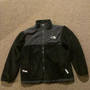 The North Face black ski coat for kids - excellent condition (size Youth M)!